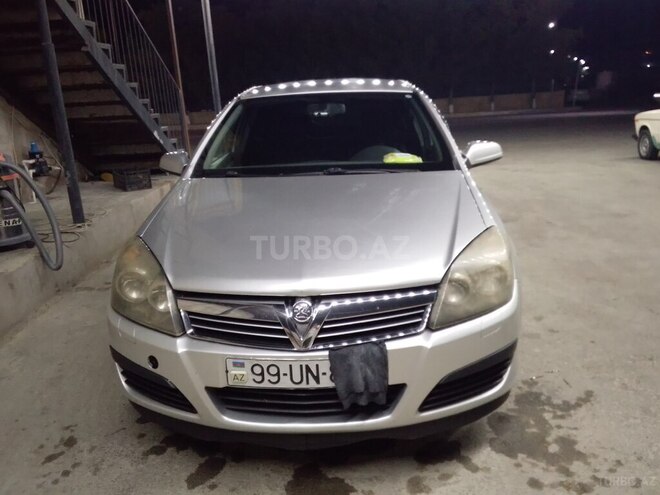 Opel Astra 2006, 380,000 km - 1.3 l - Hacıqabul
