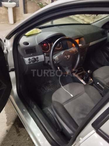 Opel Astra 2006, 380,000 km - 1.3 l - Hacıqabul