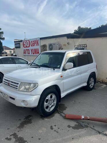 Mitsubishi Pajero io 1999, 300,000 km - 1.8 l - Bakı