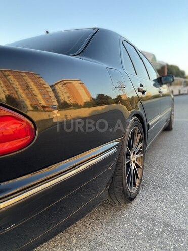 Mercedes E 270 2001, 600,000 km - 2.7 l - Bakı