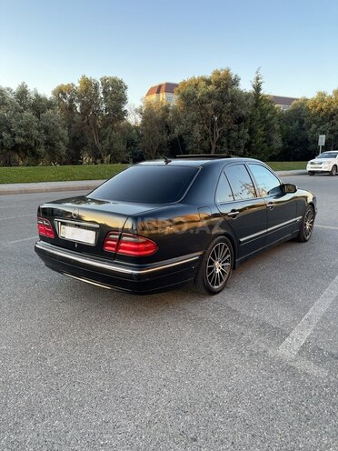 Mercedes E 270 2001, 600,000 km - 2.7 l - Bakı