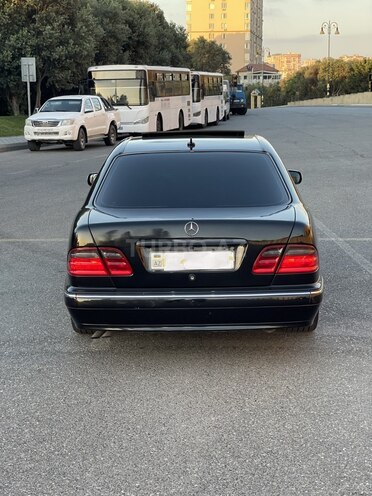 Mercedes E 270 2001, 600,000 km - 2.7 l - Bakı