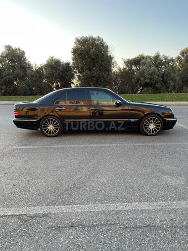 Mercedes E 270 2001, 600,000 km - 2.7 l - Bakı