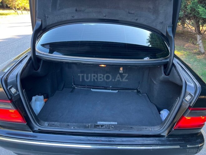 Mercedes E 320 2001, 380,000 km - 3.2 l - Bakı