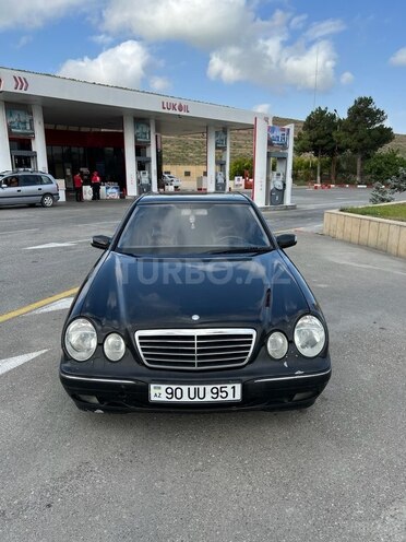 Mercedes E 320 2001, 380,000 km - 3.2 l - Bakı