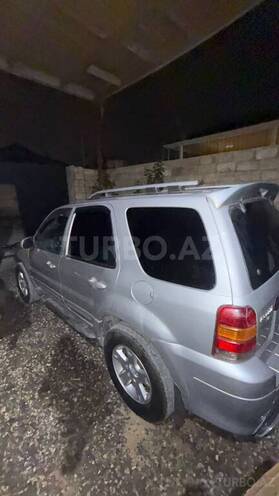 Ford Escape 2005, 400,000 km - 3.0 l - Bakı