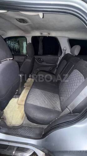 Ford Escape 2005, 400,000 km - 3.0 l - Bakı