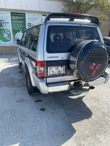 Mitsubishi Pajero 1994, 460,000 km - 2.8 l - Bakı