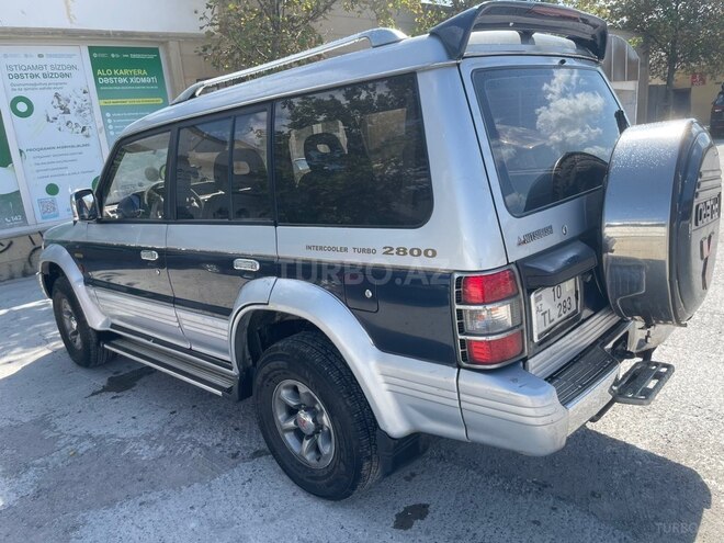 Mitsubishi Pajero 1994, 460,000 km - 2.8 l - Bakı