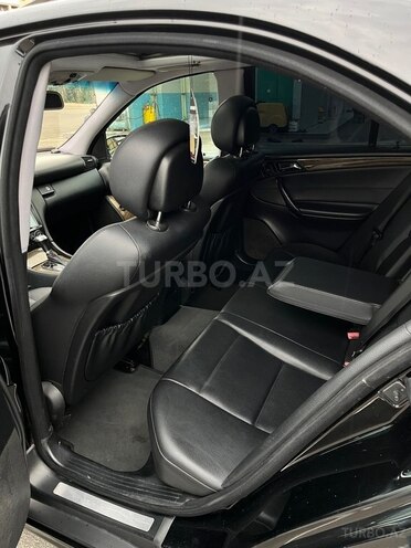 Mercedes C 230 2007, 249,000 km - 2.5 l - Mingəçevir