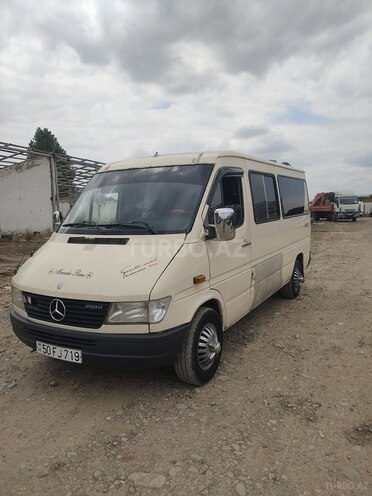 Mercedes Sprinter 208 1996, 475,000 km - 2.9 l - Füzuli
