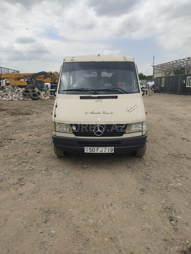 Mercedes Sprinter 208 1996, 475,000 km - 2.9 l - Füzuli