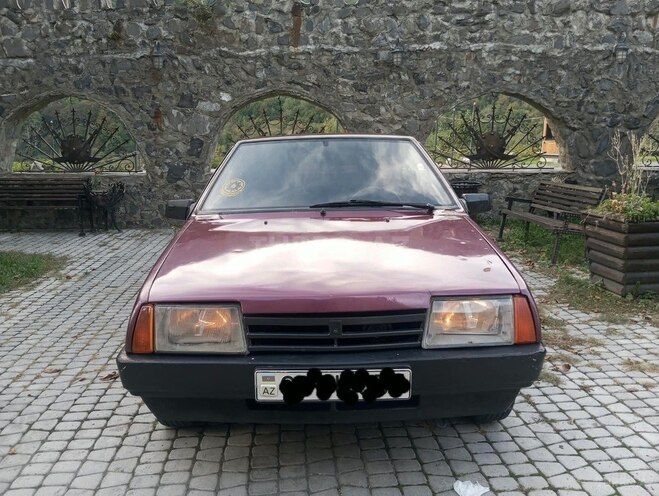 LADA (VAZ) 2109 1988, 250,000 km - 1.5 л - Qax