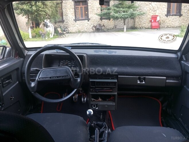 LADA (VAZ) 2109 1988, 250,000 km - 1.5 л - Qax