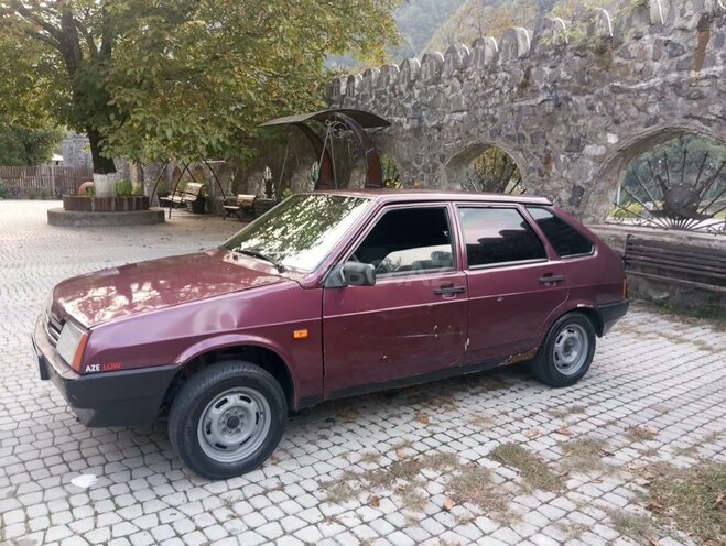 LADA (VAZ) 2109 1988, 250,000 km - 1.5 л - Qax