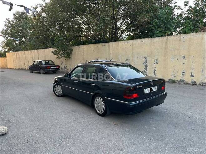 Mercedes C 220 2000, 700,000 km - 2.2 l - Bakı