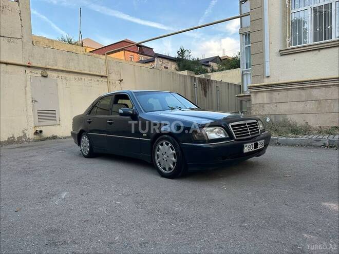 Mercedes C 220 2000, 700,000 km - 2.2 l - Bakı