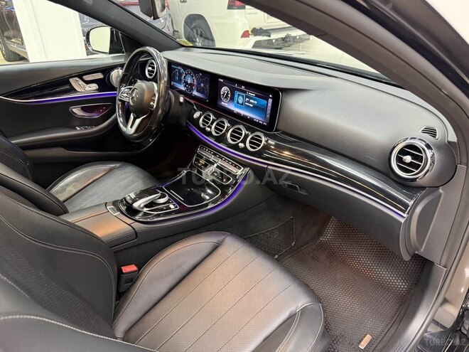 Mercedes E 350 4MATIC 2019, 95,000 km - 2.0 l - Bakı
