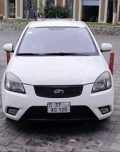 Kia Rio 2010, 444,473 km - 1.5 л - Şəki