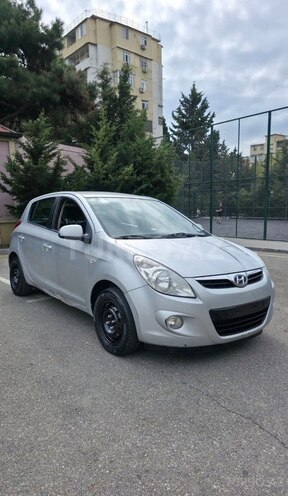 Hyundai i20 2010, 360,000 km - 1.4 l - Bakı