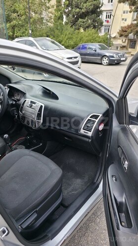 Hyundai i20 2010, 360,000 km - 1.4 l - Bakı