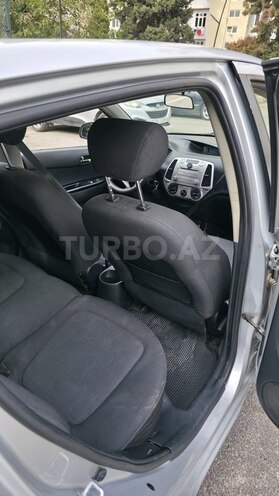 Hyundai i20 2010, 360,000 km - 1.4 l - Bakı