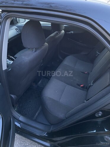 Toyota Corolla 2013, 250,000 km - 1.6 l - Bakı