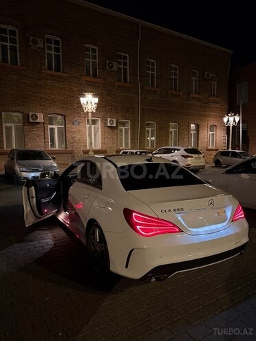 Mercedes CLA 250 2013, 180,000 km - 2.0 л - Gəncə