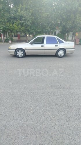 Opel Vectra 1994, 393,256 km - 1.6 л - Tərtər