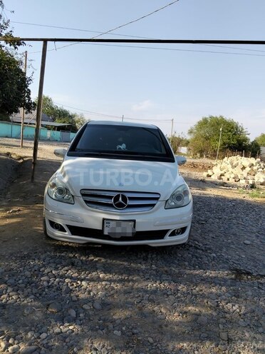 Mercedes B 170 2007, 142,000 km - 1.7 l - Salyan