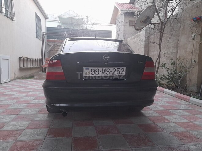 Opel Vectra 1998, 420,000 km - 2.0 л - Sumqayıt