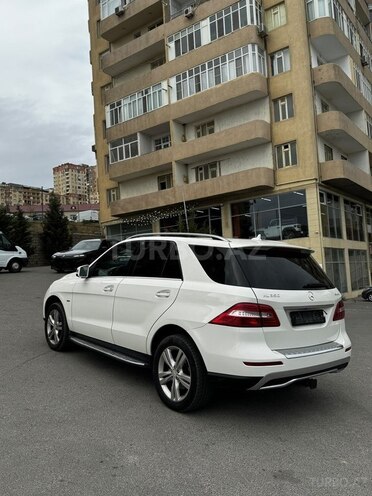 Mercedes ML 350 4MATIC 2011, 257,000 km - 3.5 l - Bakı