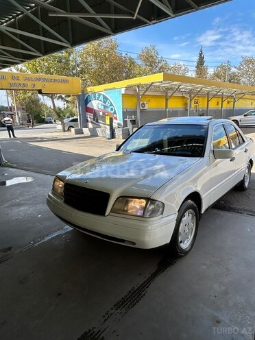 Mercedes C 200 1994, 256,342 km - 2.0 л - Gəncə
