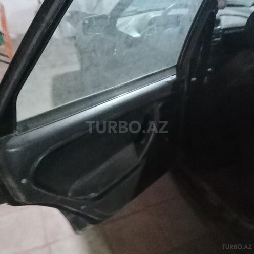 LADA (VAZ) 2115 2006, 260,000 km - 1.6 l - Salyan
