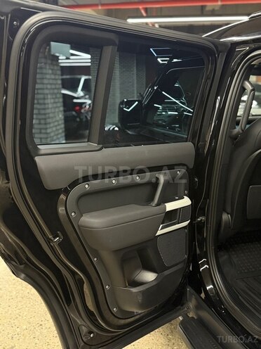 Land Rover Defender 2021, 138,600 km - 3.0 л - Bakı