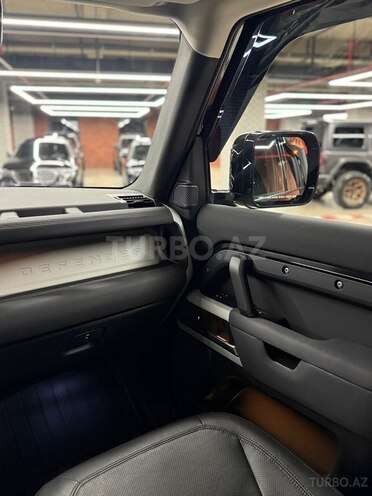 Land Rover Defender 2021, 138,600 km - 3.0 л - Bakı