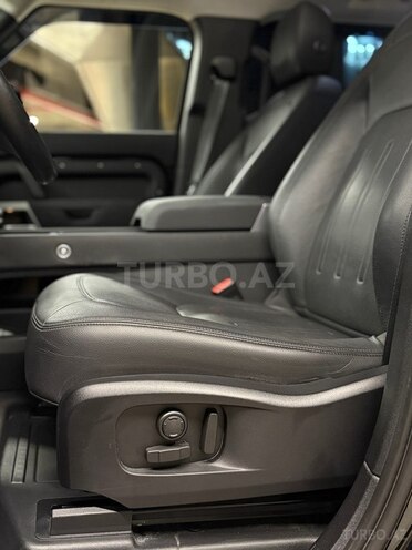 Land Rover Defender 2021, 138,600 km - 3.0 л - Bakı