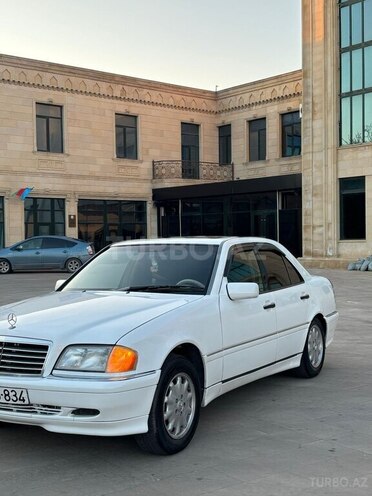 Mercedes C 230 1997, 385,000 km - 2.3 l - Bakı