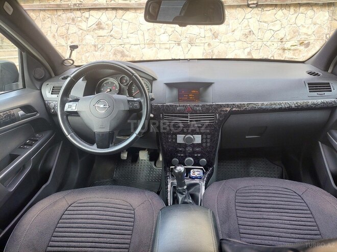 Opel Astra 2005, 387,000 km - 1.3 л - Bakı