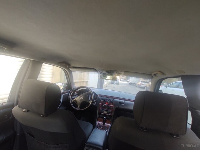 Mercedes E 200 2001, 372,000 km - 2.0 л - Bakı