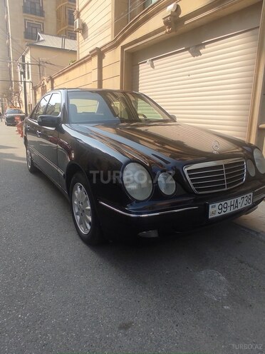 Mercedes E 200 2001, 372,000 km - 2.0 л - Bakı