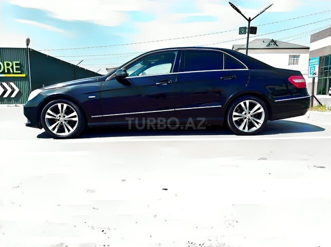 Mercedes E 250 2009, 291,000 km - 2.1 л - Bakı