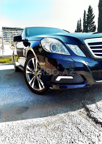 Mercedes E 250 2009, 291,000 km - 2.1 л - Bakı