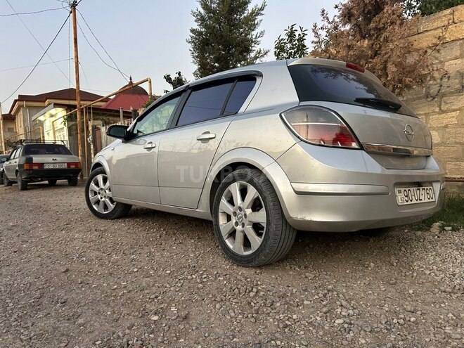 Opel Astra 2006, 333,300 km - 1.6 л - Bakı