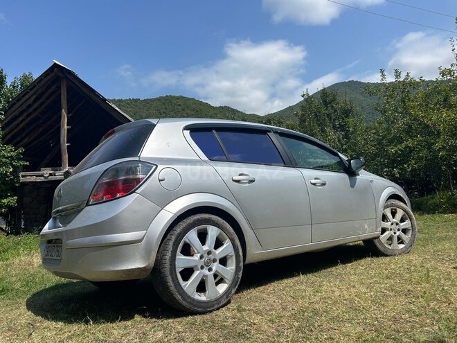 Opel Astra 2006, 333,300 km - 1.6 л - Bakı