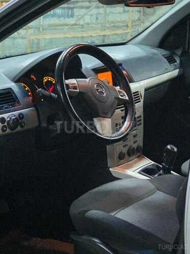 Opel Astra 2008, 310,000 km - 1.4 l - Bakı