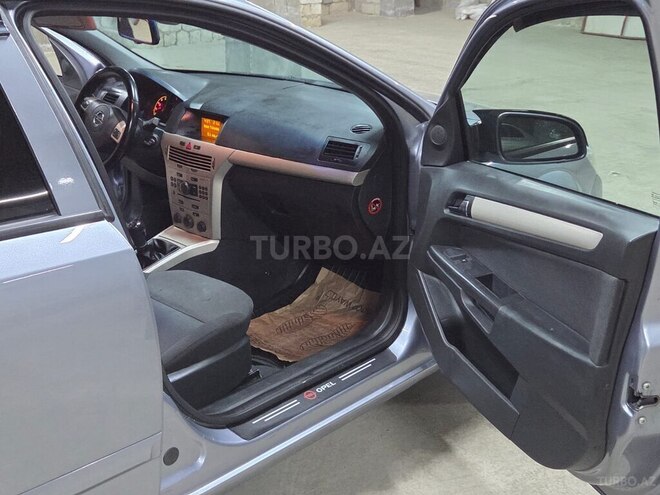 Opel Astra 2008, 310,000 km - 1.4 l - Bakı