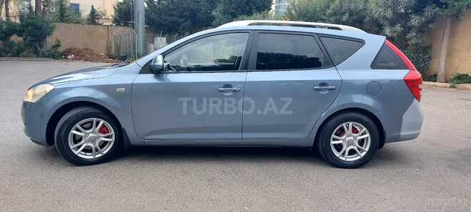 Kia  2008, 253,658 km - 1.4 l - Bakı