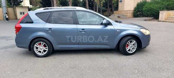 Kia  2008, 253,658 km - 1.4 l - Bakı