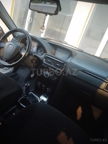 LADA (VAZ) Priora 2015, 340,000 km - 1.6 л - Şəki